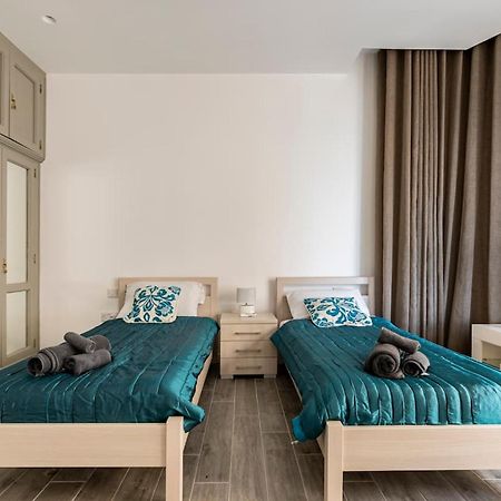 Sea View Luxury Haven Living & 3Bedrooms Seafront Sliema Eksteriør bilde