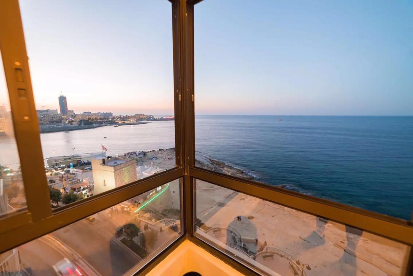 Sea View Luxury Haven Living & 3Bedrooms Seafront Sliema Eksteriør bilde