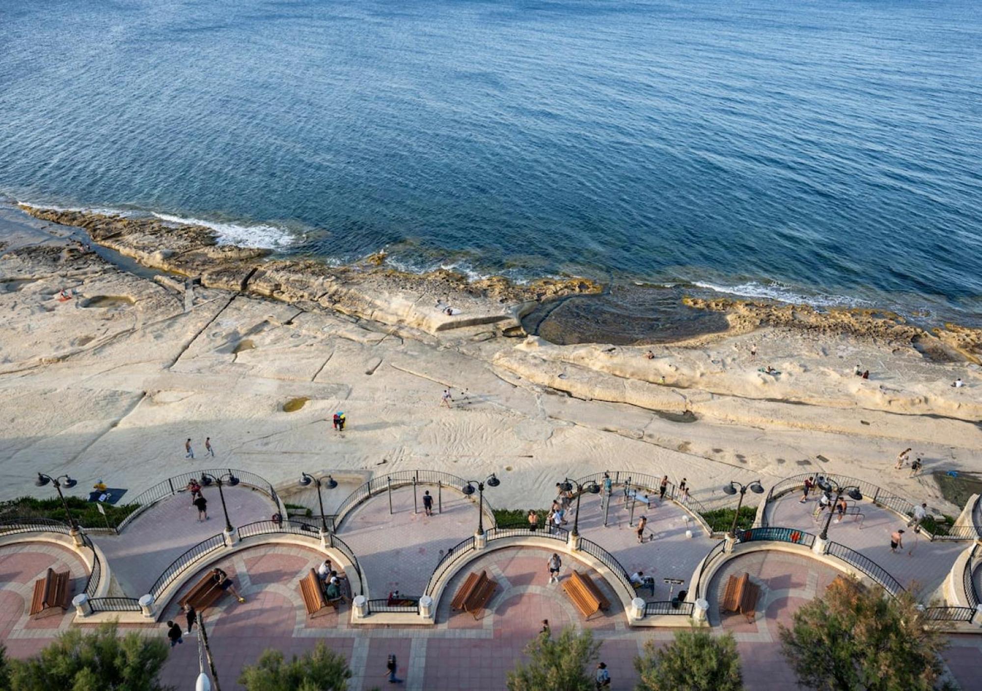 Sea View Luxury Haven Living & 3Bedrooms Seafront Sliema Eksteriør bilde